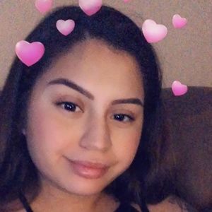 Meet your Posher, Adriana